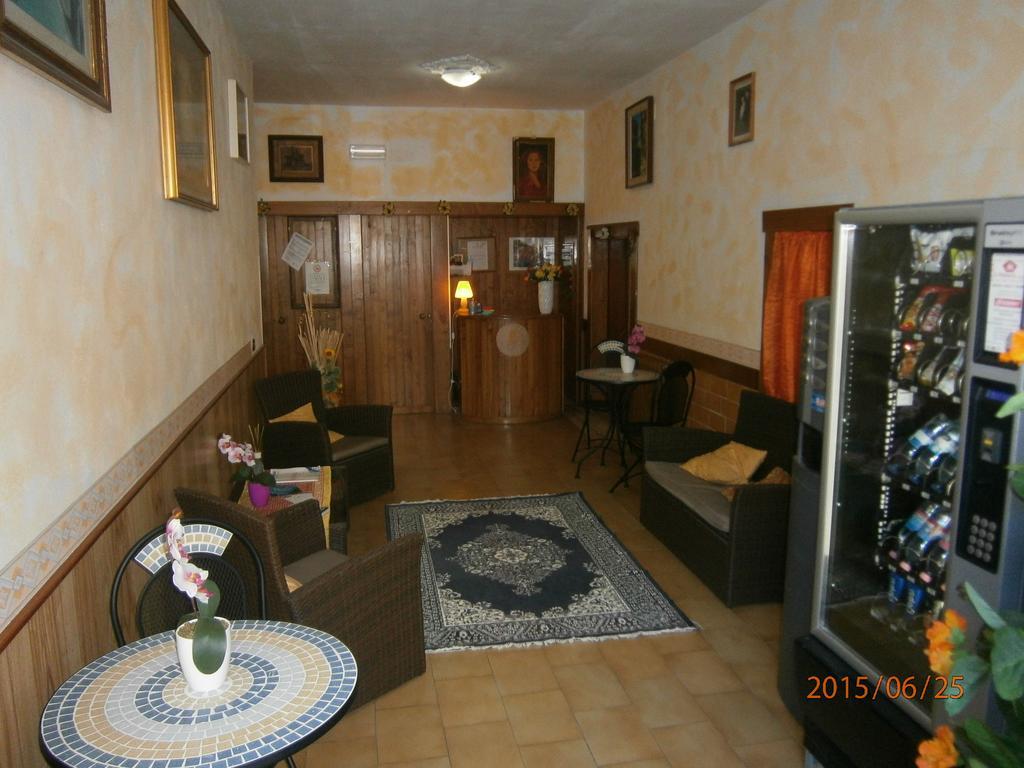 Albergo Il Cantuccio Bolano Luaran gambar