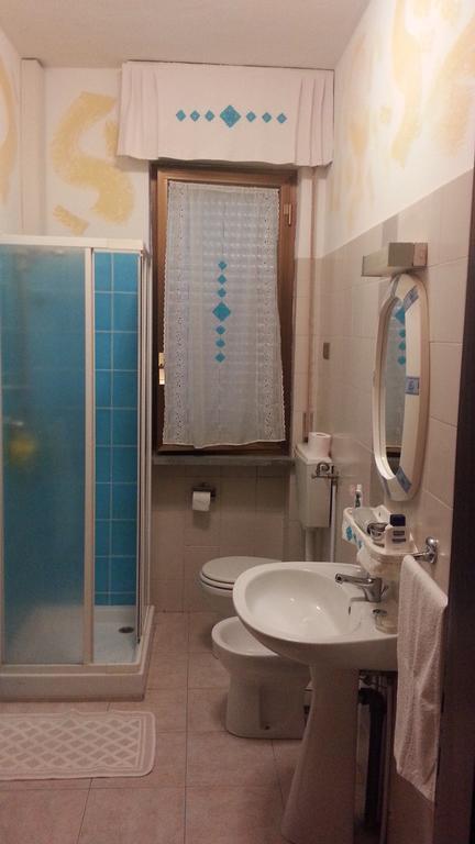 Albergo Il Cantuccio Bolano Bilik gambar