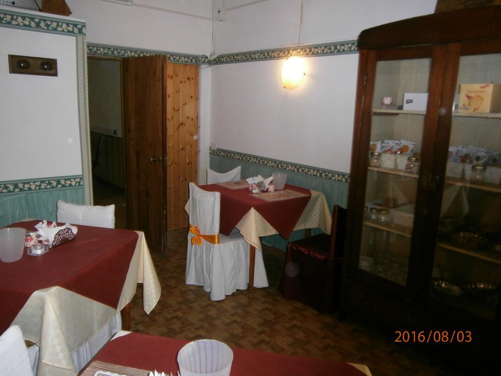 Albergo Il Cantuccio Bolano Luaran gambar
